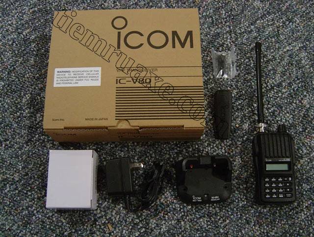 Icom IC V80