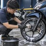 Cách làm sạch bánh và vệ sinh vành xe máy đúng cách - Tiệm Rửa Xe